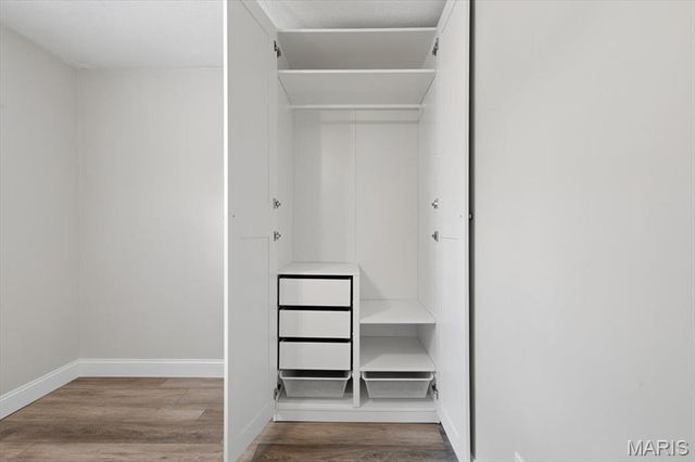 12966 Bryce Canyon Drive B, Maryland Heights, MO 63043