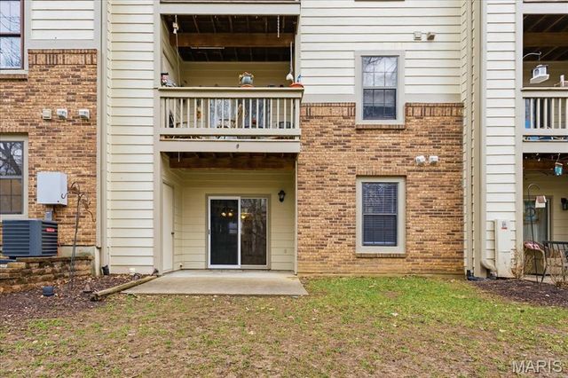 12966 Bryce Canyon Drive B, Maryland Heights, MO 63043