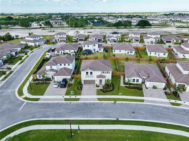 2333 SE 28th Ct, Homestead, FL 33035