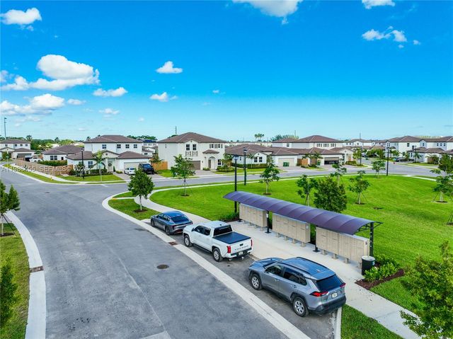 2333 SE 28th Ct, Homestead, FL 33035