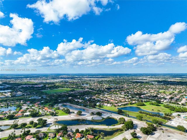 2333 SE 28th Ct, Homestead, FL 33035