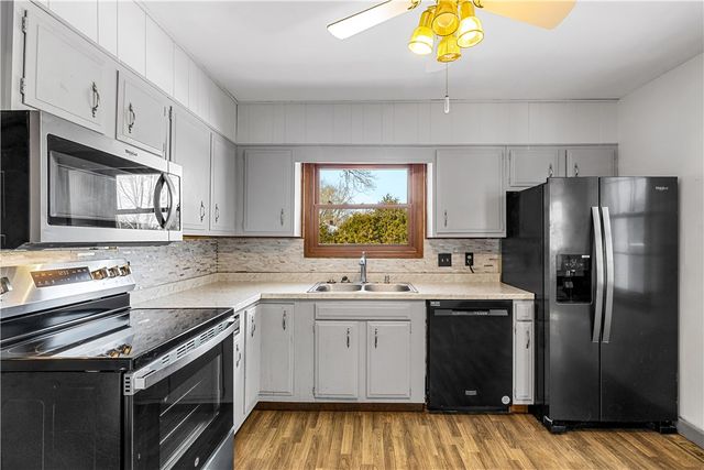 8 Pleasantview Place, Whitestown, NY 13492