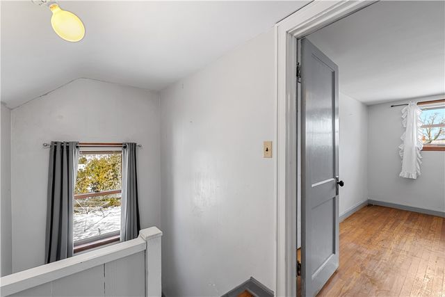 8 Pleasantview Place, Whitestown, NY 13492