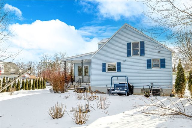 8 Pleasantview Place, Whitestown, NY 13492