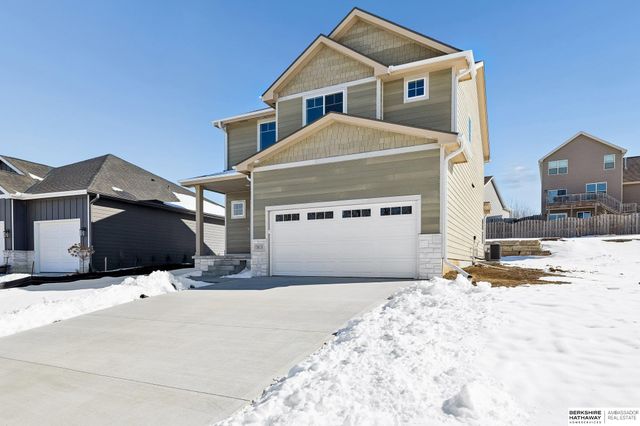 7813 N 116th Avenue, Omaha, NE 68142