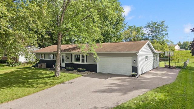 521 Dennis Drive, Deforest, WI 53532