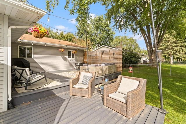 521 Dennis Drive, Deforest, WI 53532