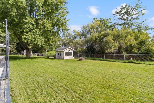 521 Dennis Drive, Deforest, WI 53532