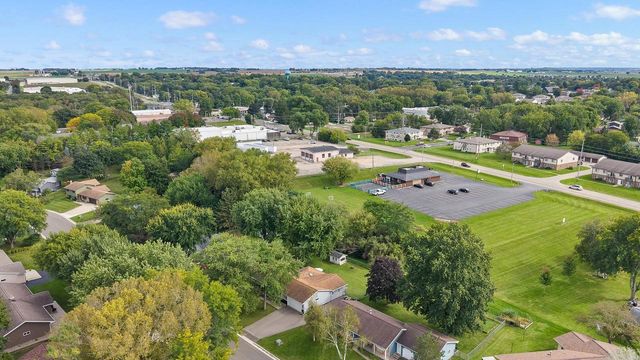 521 Dennis Drive, Deforest, WI 53532