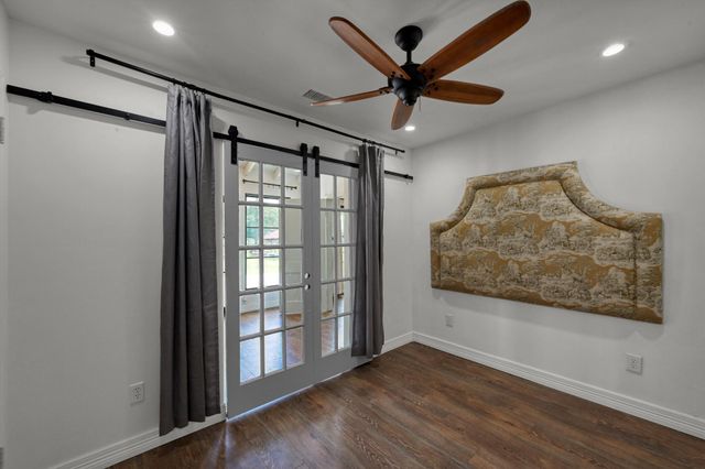 13368 Southshore Drive, Conroe, TX 77304