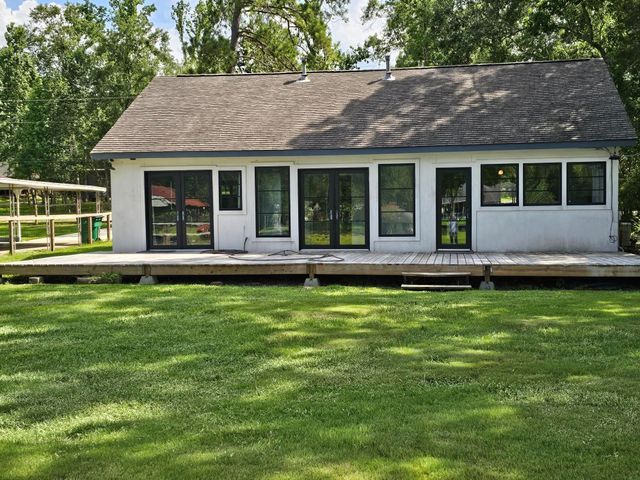 13368 Southshore Drive, Conroe, TX 77304