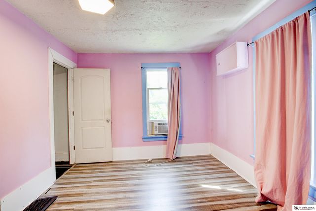 3919 Miami Street, Omaha, NE 68111