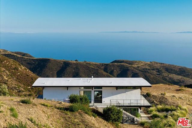 2165 E Little Las Flores Road, Topanga, CA 90290
