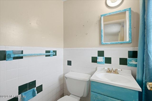 9716 DEVONSHIRE Boulevard, Jacksonville, FL 32208