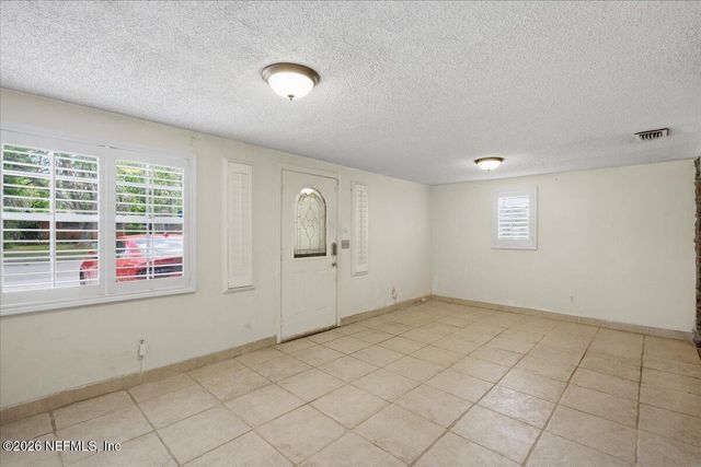 9716 DEVONSHIRE Boulevard, Jacksonville, FL 32208