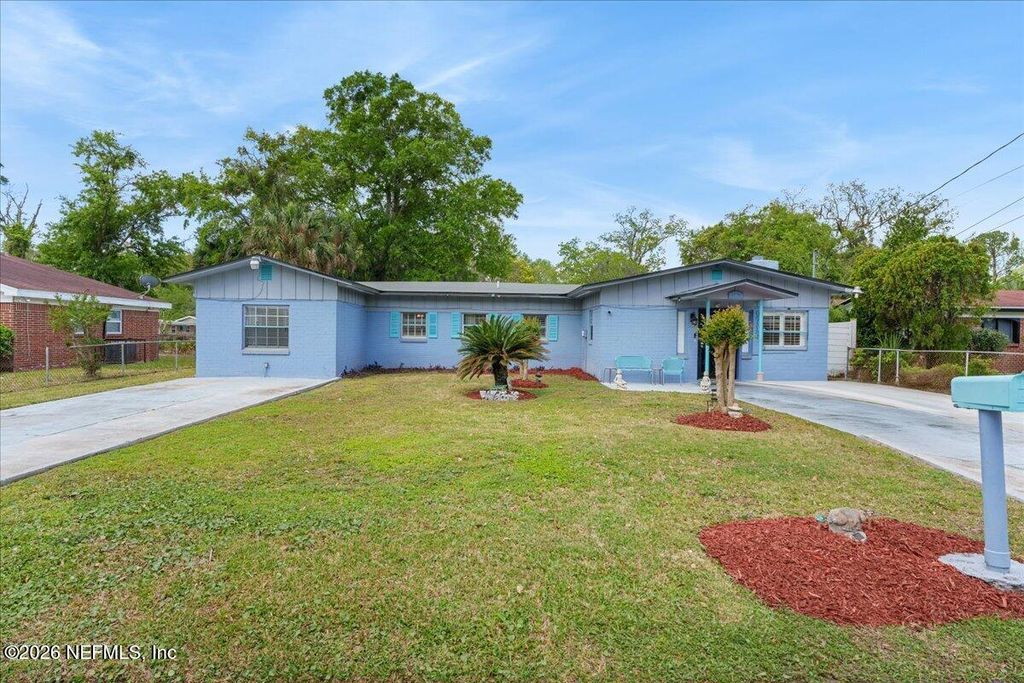 9716 DEVONSHIRE Boulevard, Jacksonville, FL 32208