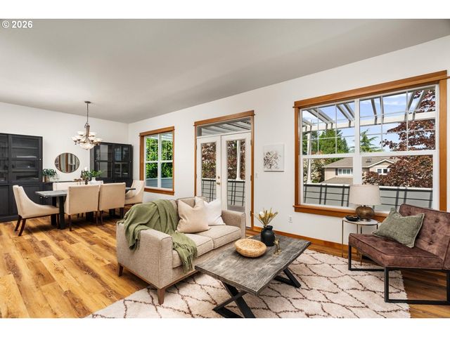 8539 Sw 166TH Ter, Beaverton, OR 97007