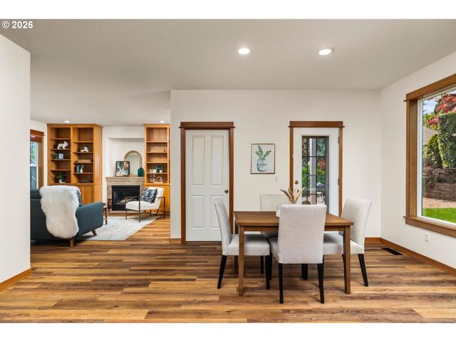 8539 Sw 166TH Ter, Beaverton, OR 97007