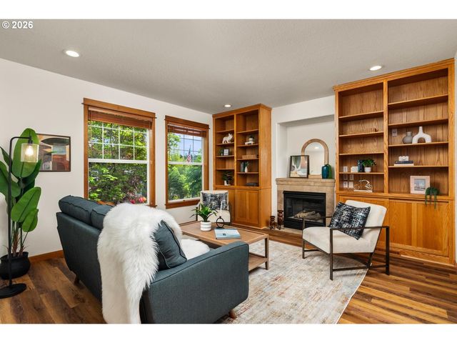 8539 Sw 166TH Ter, Beaverton, OR 97007