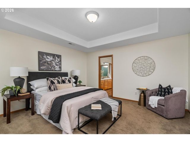 8539 Sw 166TH Ter, Beaverton, OR 97007