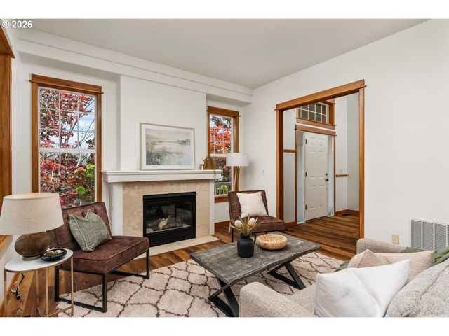 8539 Sw 166TH Ter, Beaverton, OR 97007