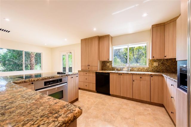 6250 SW 48th Street, Miami, FL 33155