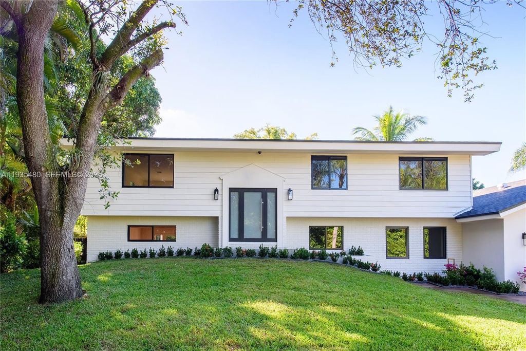 6250 SW 48th Street, Miami, FL 33155