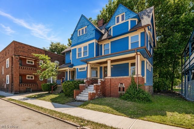 1412 W 84th Street, Cleveland, OH 44102