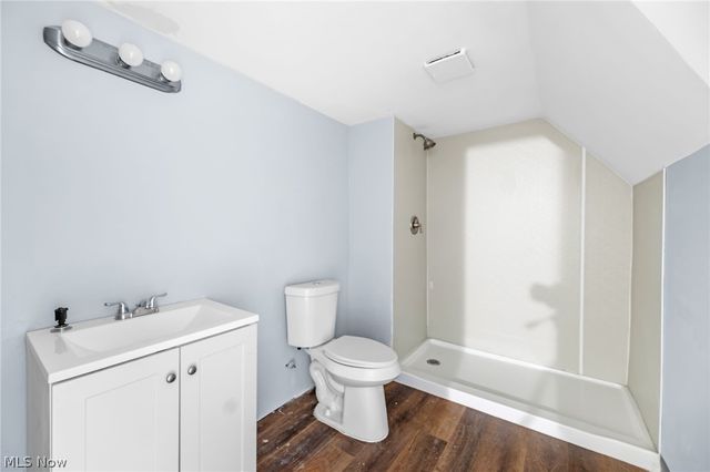 1412 W 84th Street, Cleveland, OH 44102