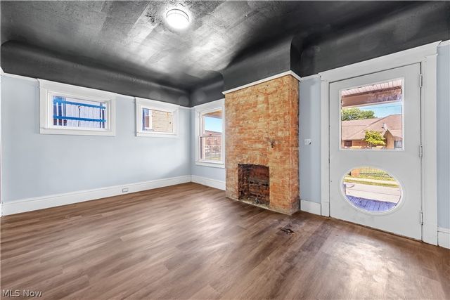 1412 W 84th Street, Cleveland, OH 44102