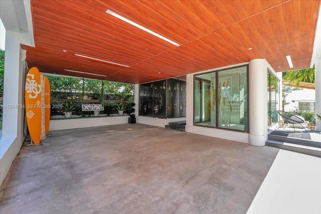 11 Century Lane, Miami Beach, FL 33139