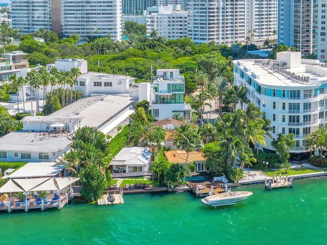 11 Century Lane, Miami Beach, FL 33139