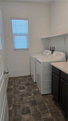 6806 Chargehand Avenue, Las Vegas, NV 89156