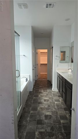 6806 Chargehand Avenue, Las Vegas, NV 89156
