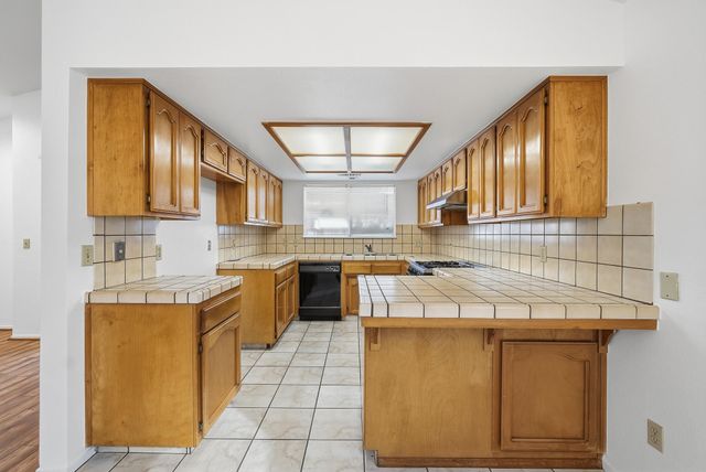 428 Napa Street, Tulare, CA 93274