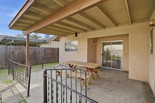 428 Napa Street, Tulare, CA 93274