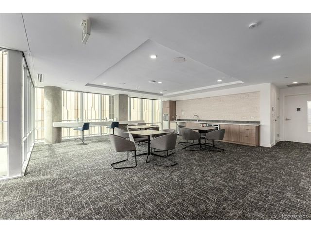 891 14th St 1707, Denver, CO 80202