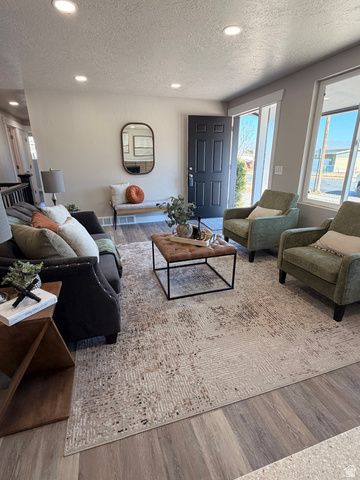 3970 S BONNIEWOOD DR, West Valley City, UT 84119