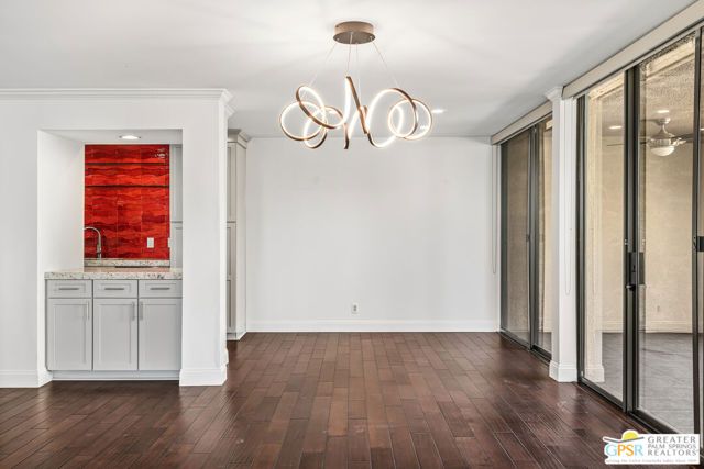 1660 S La Reina Way 1A, Palm Springs, CA 92264