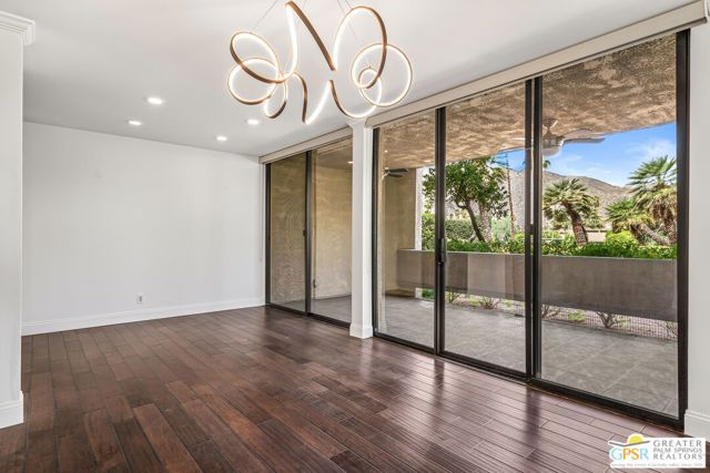 1660 S La Reina Way 1A, Palm Springs, CA 92264