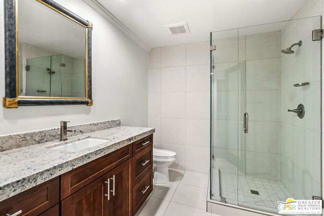1660 S La Reina Way 1A, Palm Springs, CA 92264
