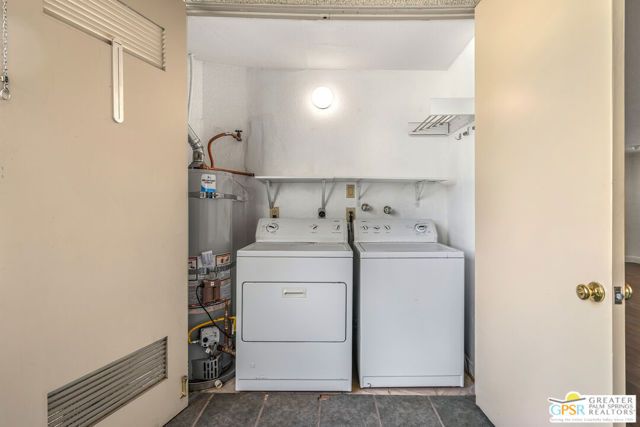 1660 S La Reina Way 1A, Palm Springs, CA 92264