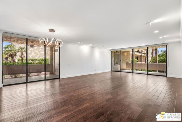 1660 S La Reina Way 1A, Palm Springs, CA 92264