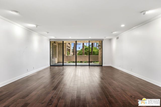 1660 S La Reina Way 1A, Palm Springs, CA 92264