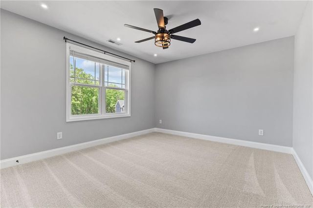 7031 Glynn Mill Farm Drive, Fayetteville, NC 28306