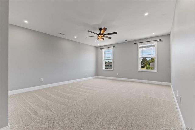 7031 Glynn Mill Farm Drive, Fayetteville, NC 28306