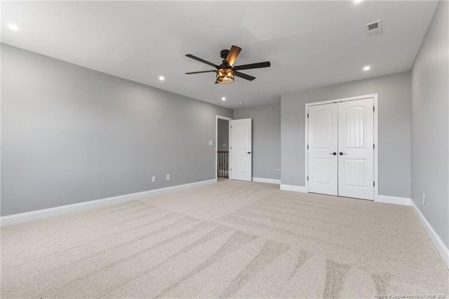 7031 Glynn Mill Farm Drive, Fayetteville, NC 28306