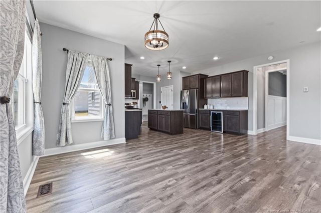 7031 Glynn Mill Farm Drive, Fayetteville, NC 28306