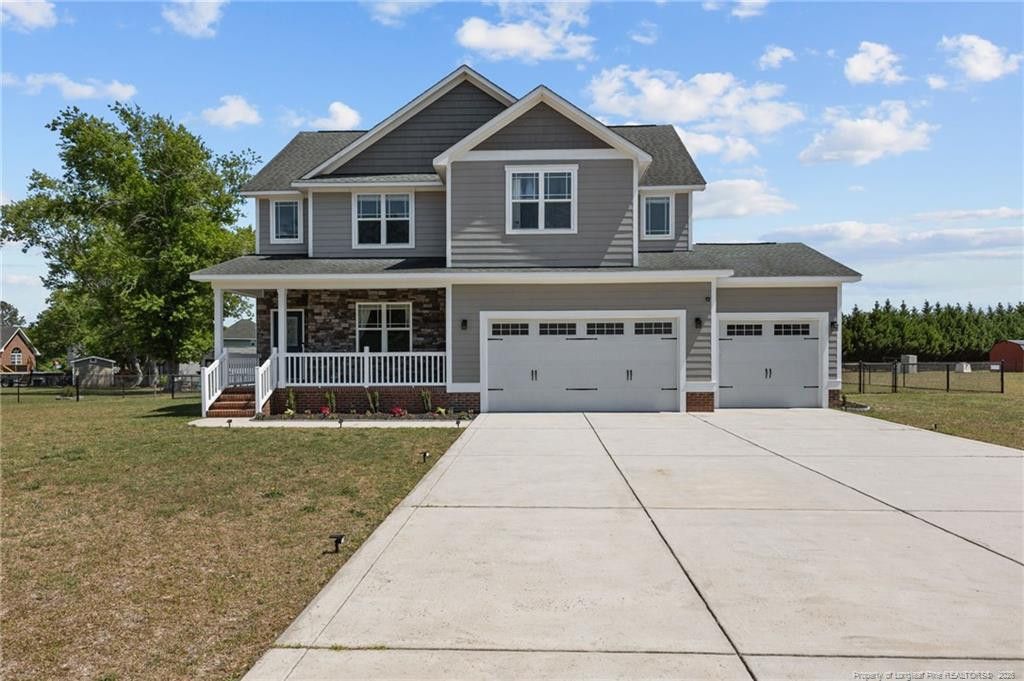 7031 Glynn Mill Farm Drive, Fayetteville, NC 28306