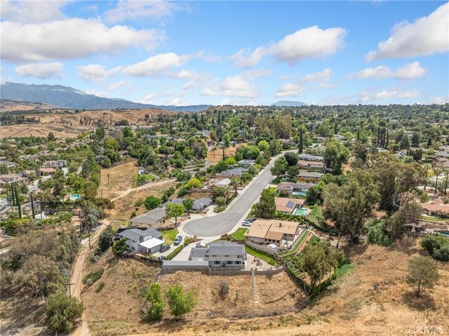 1510 Pamela, Redlands, CA 92373